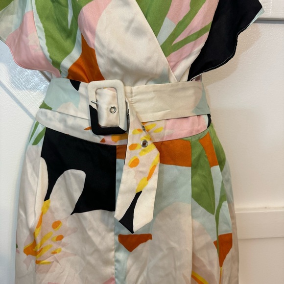 Great Jones Floral Print Belted Sleeveless V-Neck Short Romper Multicolor Sz 16 - Picture 4 of 10